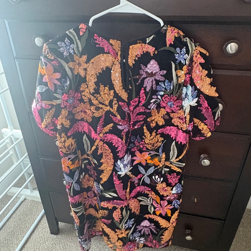 Size Small Flying Tomato Beaded/Sequin Floral Shift Dress - Short Sleeve - Picture 3 of 3